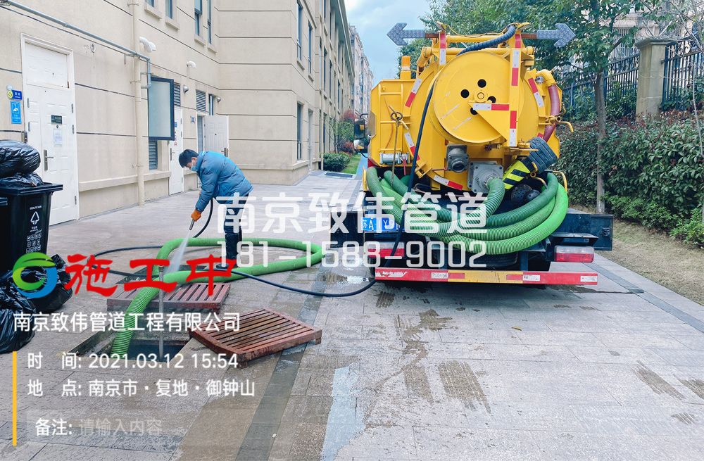 322茶亭幼儿园隔油池清理